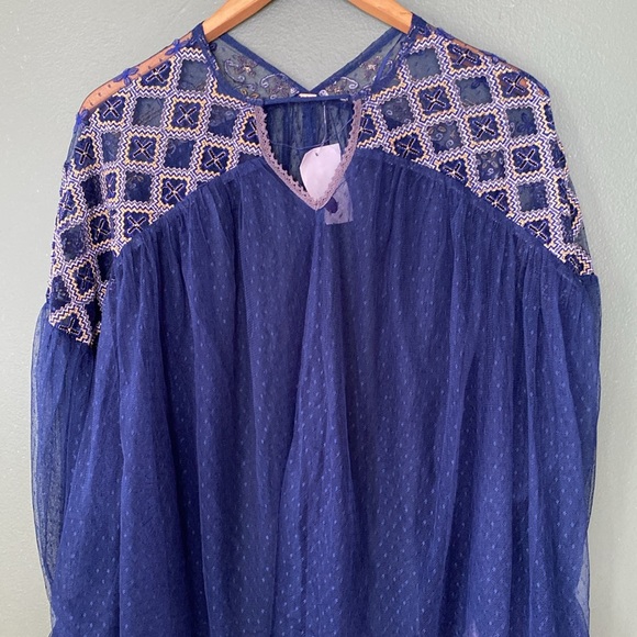 NWT women Sz XS/S oversized rare navy blue sheer glam chic embroidered blouse - Picture 9 of 12